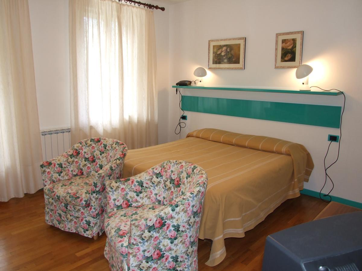 Hotel Villa Patrizia Cutigliano Luaran gambar